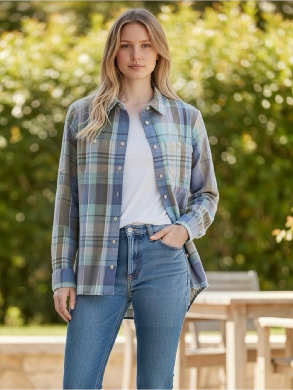 LL Bean Women’s Teal Blue Plaid Convertible Roll Tab Sleeve Button Up Shirt Sz M